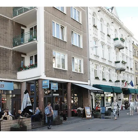 公寓 Apartament Chmielna 华沙